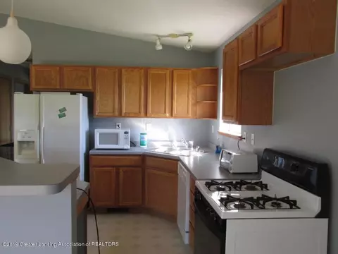 6109 W Bath Rd, Perry, MI 48872 photo 7