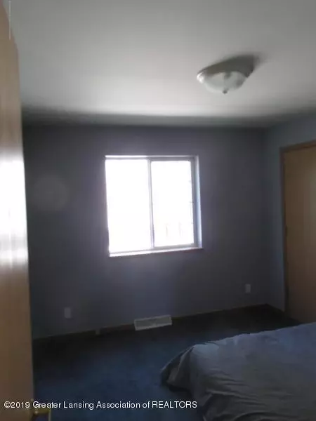 6109 W Bath Rd, Perry, MI 48872 photo 12