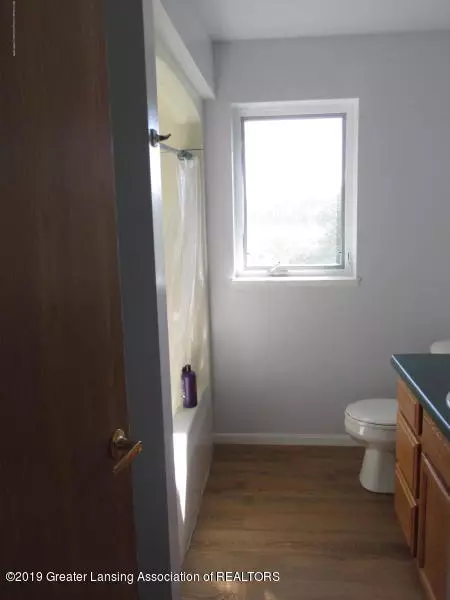 6109 W Bath Rd, Perry, MI 48872 photo 9