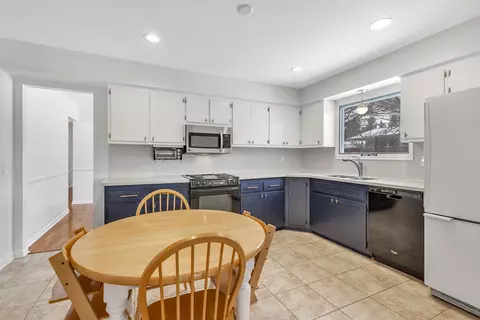2195 Donovan Pl, Okemos, MI 48864 photo 8