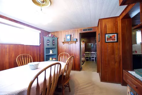 1010 E Webb Dr, Dewitt, MI 48820 photo 4