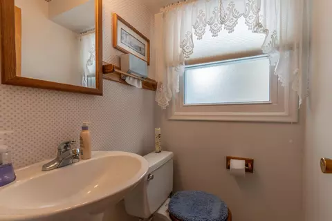 12549 Ro Dic Don Dr, Dewitt, MI 48820 photo 5