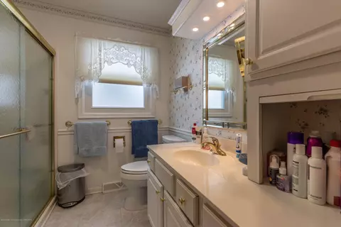 12549 Ro Dic Don Dr, Dewitt, MI 48820 photo 9