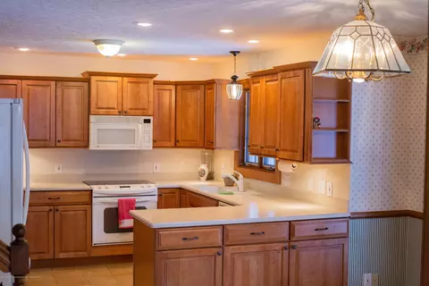 14403 S Center Rd, Bath, MI 48808 photo 21