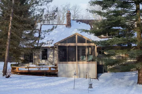 14403 S Center Rd, Bath, MI 48808 photo 4