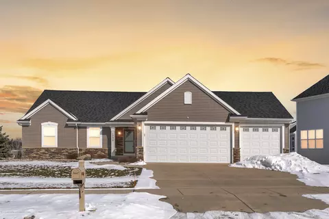 1232 Lobelia Ln, Dewitt, MI 48820 photo 1