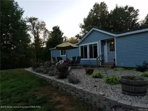 4130 Hawkins Rd, Jackson, MI 49201 photo 1