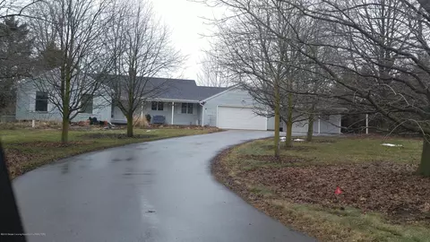 2840 Cherithbrook Dr, Mason, MI 48854 photo 1