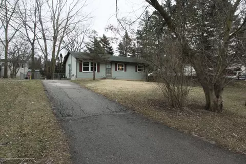 13605 Vine St, Bath, MI 48808 photo 3