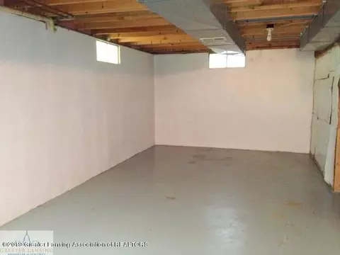 13605 Vine St, Bath, MI 48808 photo 23