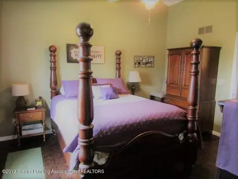 712 W Windward Way, Perry, MI 48872 photo 17