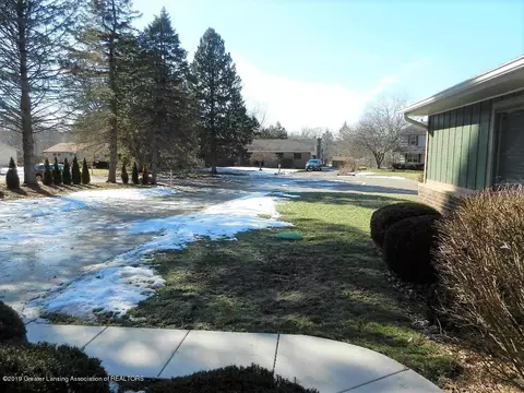 6820 Lansdown, Dimondale, MI 48821 photo 9