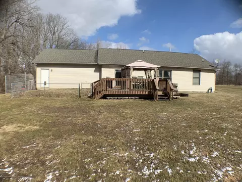 6719 Winegar Rd, Perry, MI 48872 photo 3