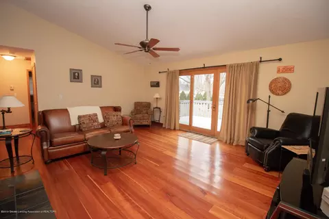 5524 Jessael Dr, Bath, MI 48808 photo 8