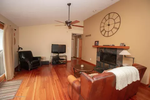 5524 Jessael Dr, Bath, MI 48808 photo 9