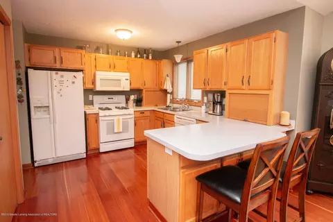 5524 Jessael Dr, Bath, MI 48808 photo 5