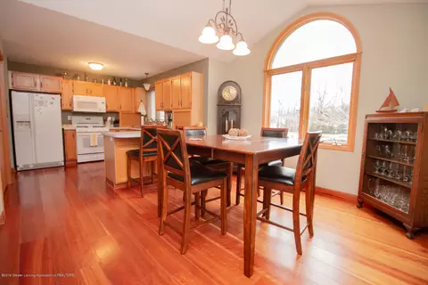 5524 Jessael Dr, Bath, MI 48808 photo 3