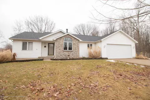 5524 Jessael Dr, Bath, MI 48808 photo 1