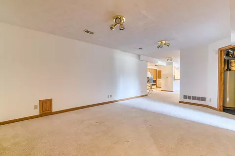 1700 Killarney Dr, Holt, MI 48842 photo 29