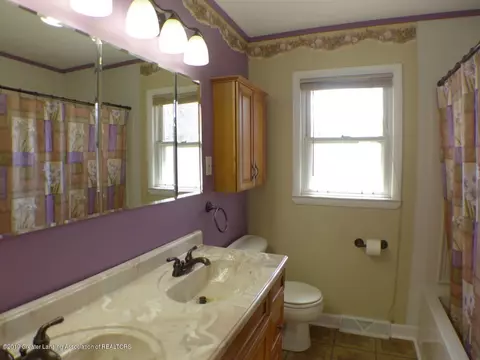 1371 Cloverleaf Rd, Lansing, MI 48906 photo 22