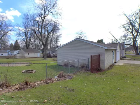 1371 Cloverleaf Rd, Lansing, MI 48906 photo 35