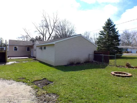 1371 Cloverleaf Rd, Lansing, MI 48906 photo 36