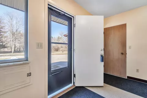 1459 E Webb Rd, Dewitt, MI 48820 photo 3