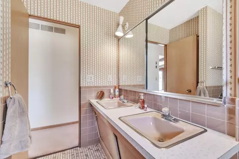 1459 E Webb Rd, Dewitt, MI 48820 photo 20