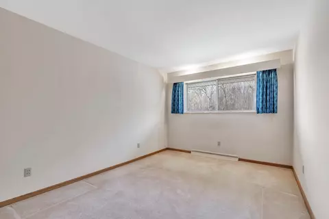 1459 E Webb Rd, Dewitt, MI 48820 photo 21