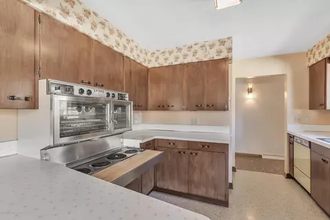 1459 E Webb Rd, Dewitt, MI 48820 photo 10