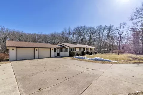 1459 E Webb Rd, Dewitt, MI 48820 photo 56