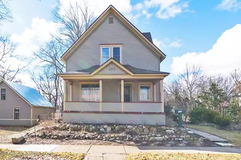 122 Elm St, Mason, MI 48854 photo 2
