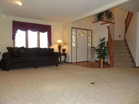 1149 River Oaks Dr, Dewitt, MI 48820 photo 5