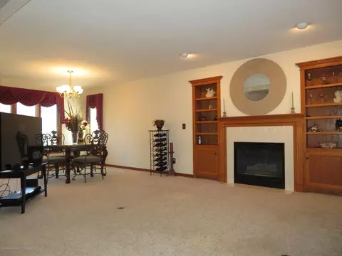 1149 River Oaks Dr, Dewitt, MI 48820 photo 7