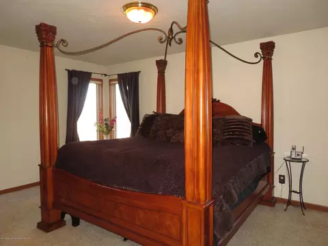 1149 River Oaks Dr, Dewitt, MI 48820 photo 15