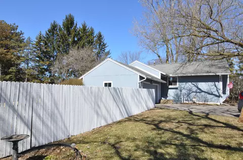 5433 Marsh Rd, Haslett, MI 48840 photo 28