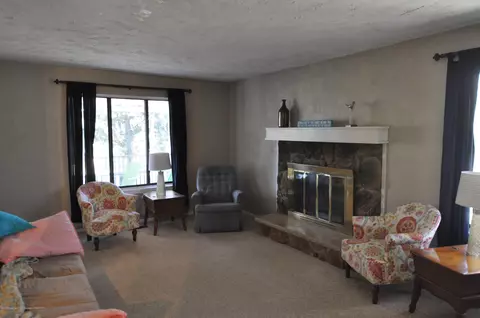 5433 Marsh Rd, Haslett, MI 48840 photo 8