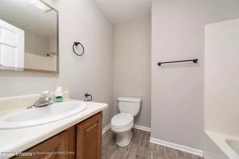 8512 E State Rd, Haslett, MI 48840 photo 17