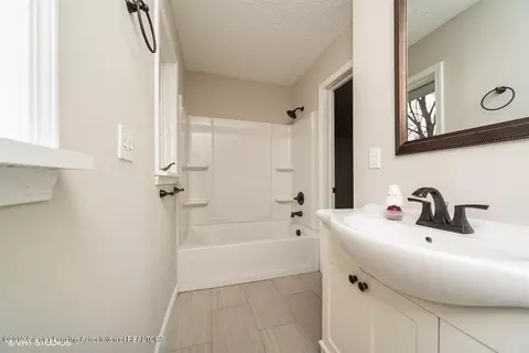 8512 E State Rd, Haslett, MI 48840 photo 12