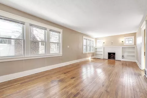 1009 Britten Ave, Lansing, MI 48910 photo 8