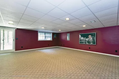 12615 Red Pine Ln, Perry, MI 48872 photo 21
