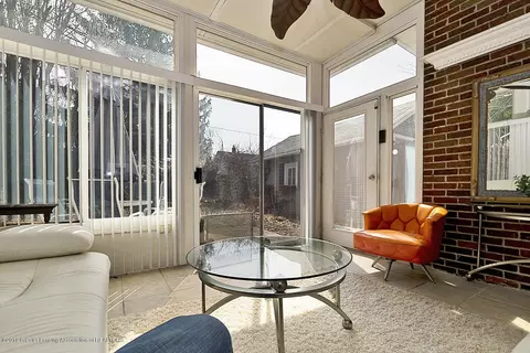 608 E Willard Ave, Lansing, MI 48910 photo 17