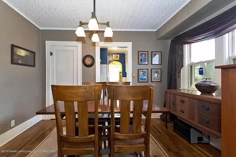 608 E Willard Ave, Lansing, MI 48910 photo 7