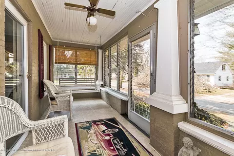608 E Willard Ave, Lansing, MI 48910 photo 3