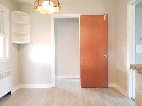 1114 Turner St, Dewitt, MI 48820 photo 6