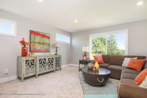 3770 Danbridge Dr, Lansing, MI 48906 photo 6