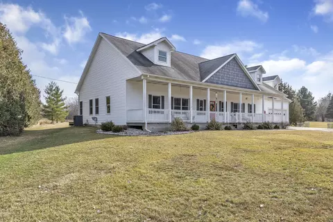 2151 W Cutler Rd, Dewitt, MI 48820 photo 3
