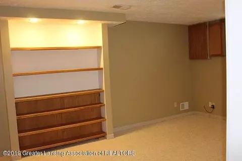 1957 Wilder St, Haslett, MI 48840 photo 23