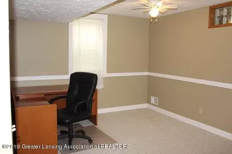 1957 Wilder St, Haslett, MI 48840 photo 22