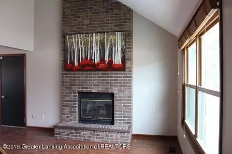 1957 Wilder St, Haslett, MI 48840 photo 7